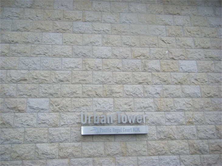 Exterior em pedra de granito